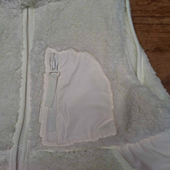 Maurices Sherpa-Like Zippered Vest - Picture 6 of 8